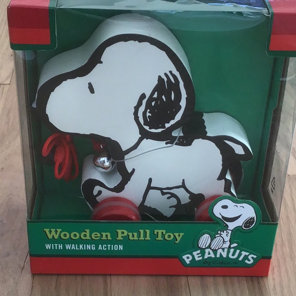 Peanuts Snoopy Wooden Pull Toy with Walking Action. New in box.